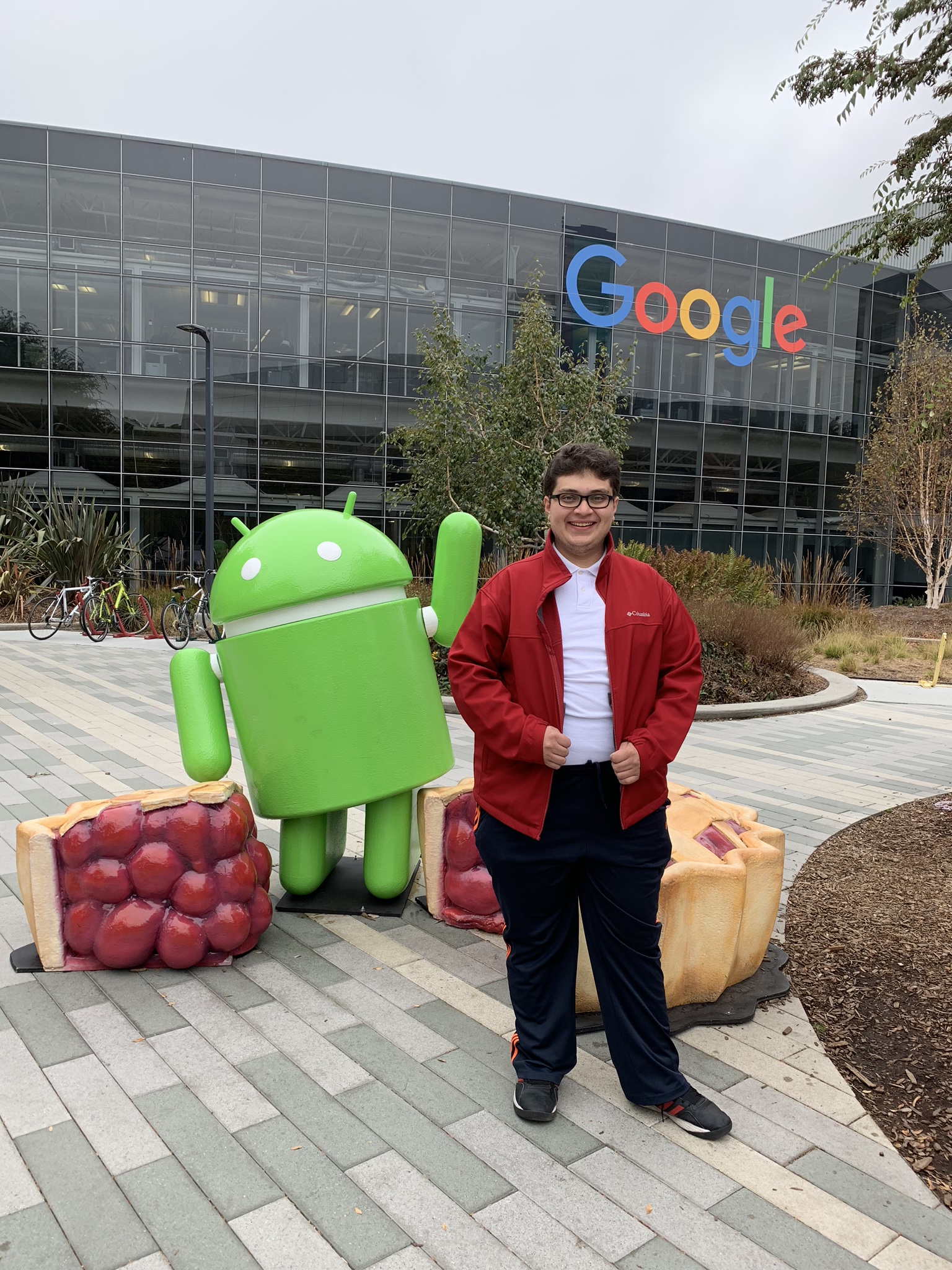 Luis Rodolfo en Google HQ, Mountain View